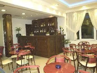 Hotel Avra Peraía