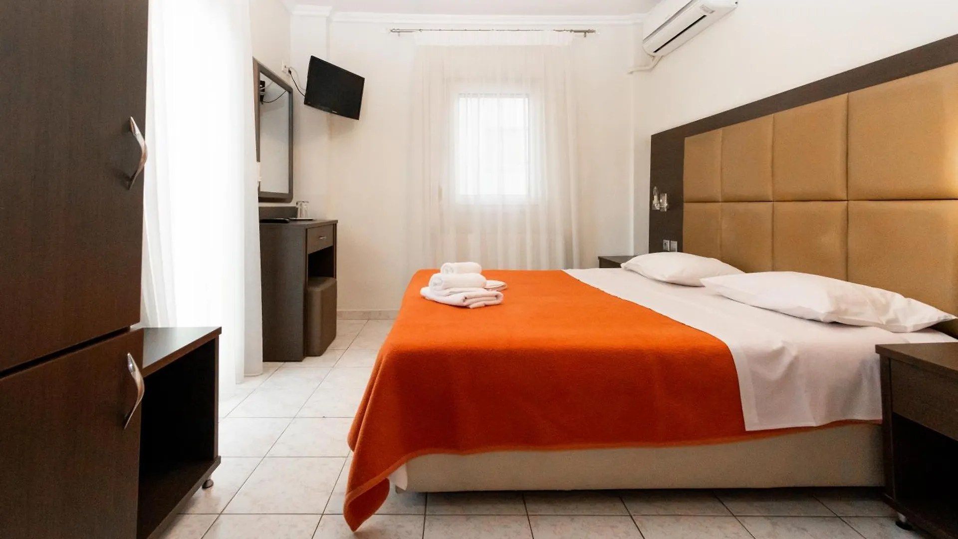**  Hotel Avra Peraia  Greece